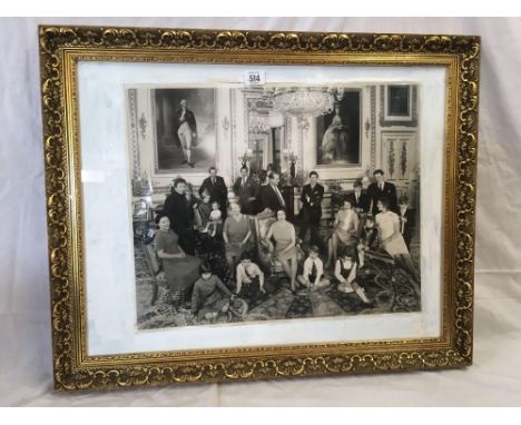 LARGE-SCALE ORIGINAL PHOTOGRAPH OF THE EXTENDED ROYAL FAMILY, INSCRIBED D WILDING TO THE REVERSE. 16” X 20”
