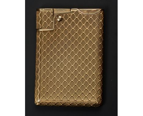A CIGARETTE LIGHTER BY ASPREY & CO, in 9ct gold, c.1958, all-over engine turned within a rectangular outline, petrol operatio