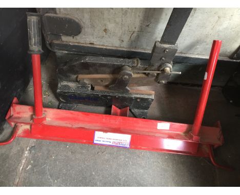 A Sealey vice mounting metal folding tool 
