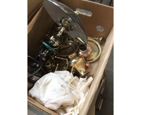 Box containing brass and copper items and a lamp 