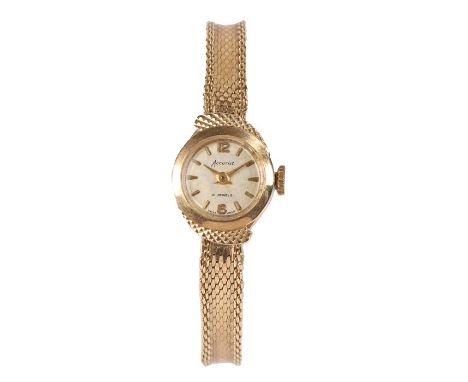 Accurist 9 carat gold ladies wristwatch, the signed dial with Arabic and baton markers, manual wound, the case 15mm diameter,