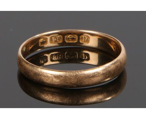 Victorian 18 carat gold wedding band, Birmingham 1864, 2.6 grams, ring size Q