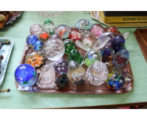 Various glass paperweights, Langham, Caithness etc