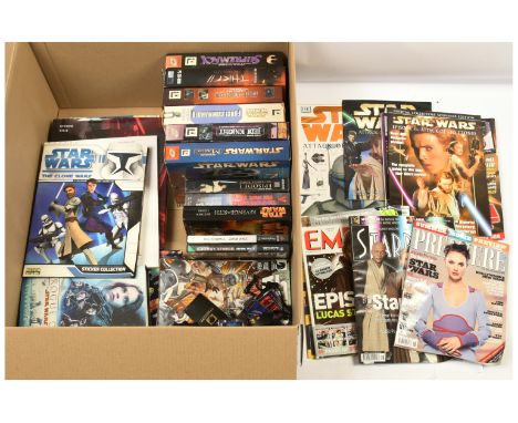 Quantity of modern Star Wars Media Collectibles Includes Star Wars Force Commander CD-ROM, Jedi Knight Dark Forces II CD-ROM,