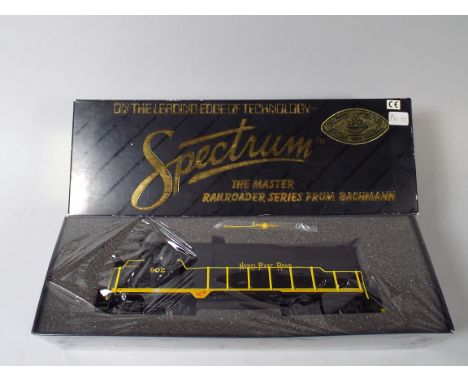 HO Gauge Bachmann Spectrum 82016 GP-30 Diesel Nickel Plate Road Number 902
