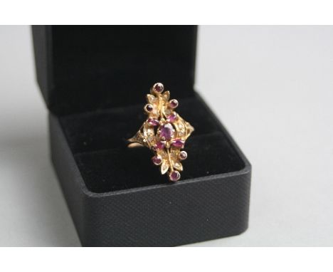 AN 18CT RUBY AND DIAMOND RING, ring size O, approximate weight 5.3 grams