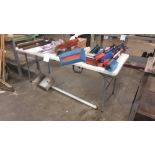 TABLE PLIANTE EN PLASTIQUE