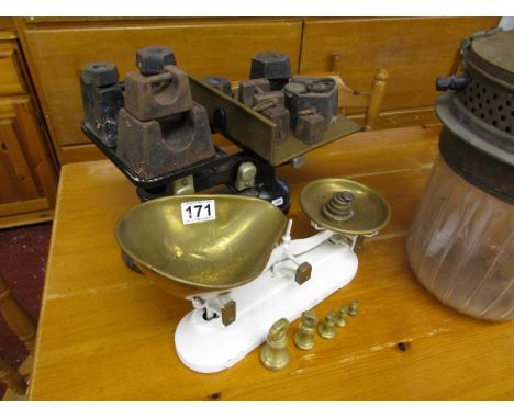 2 sets of scales with weights