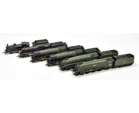 BACHMANN; four OO gauge locomotives and tender to include ‘St Peter’s School’, ‘Silver Fox’, ‘Golden Fleece’ and 60862, toget