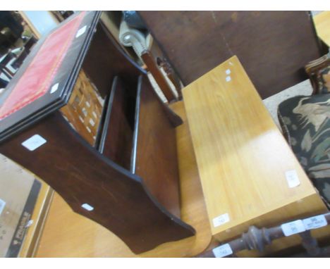 SMALL SHELF UNIT