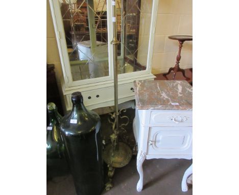 BRASS STANDARD LAMP WITH FLORAL LEAF LIKE DECORATION, 157CM HIGH