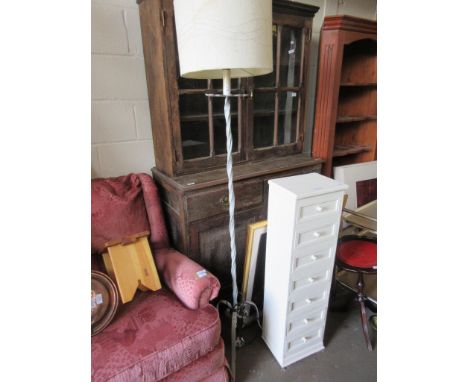 MODERN TWISTED METAL LAMP ON TRIPOD BASE
