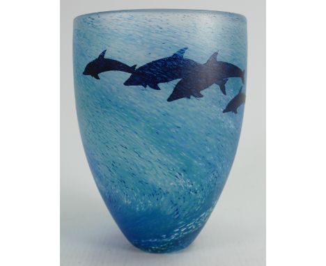 Malcolm Sutcliffe blue art glass vase: decorated with Dolphins, height 14cm.
