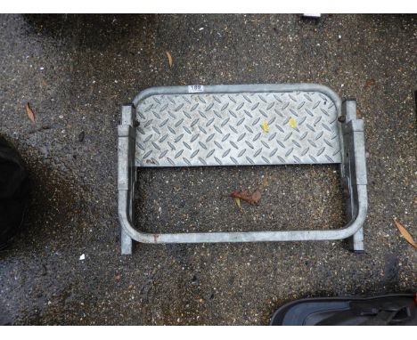 Folding Checker Plate Step 