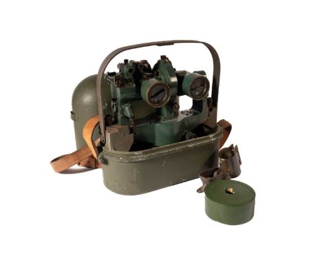 A WWII cased Cooke Troughton &amp; Simms Ltd No. 734 flash spotting scope No. 4 MkIII Patt. No. 518148, stamped 'OS739 GA' wi