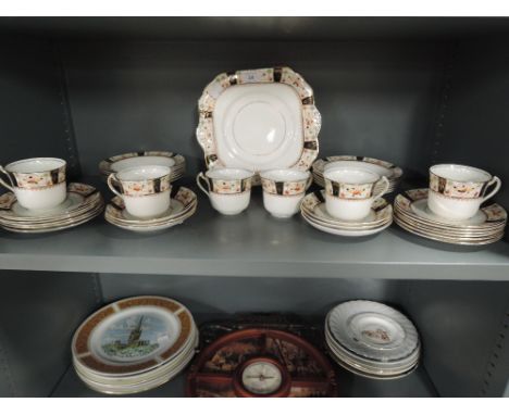 A vintage part tea service by Gladstone China 