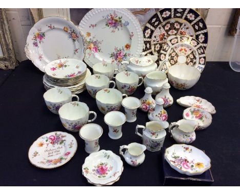 Royal Crown Derby - a collection of Posies pattern items, including a 6-place tea service, trinkets, spill vases etc; togethe