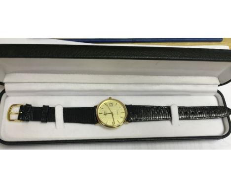 A 9ct Rotary gentleman's wristwatch with date aperture and herringbone dial