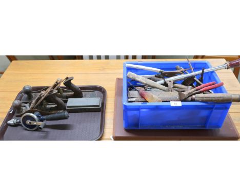 A box of assorted tools to include Bailey wood planes, chisels, files etc&nbsp; Condition Report:Available upon request