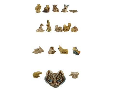A small quantity or Wade Whimsies together with a similar Wade trinket dish in the form of a cat's head, 8 cm x 9 cm trinket 