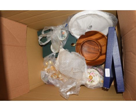 BOX OF TEA WARES, GILT DECORATED SPOONS, ROYAL WORCESTER CAKE STAND, WOODEN BOWLS ETC