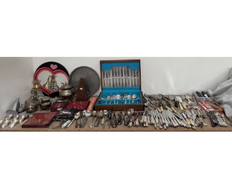 Assorted silver and electroplated wares including cased flatwares, loose flatwares, coasters, napkin rings, metronome, tray, 