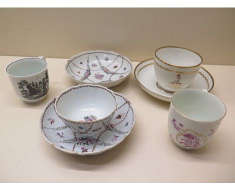 An 18th century Worcester transfer printed soft paste porcelain coffee can together with a hand painted floral design coffee 