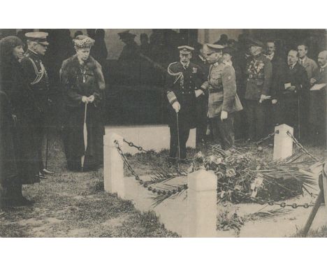 Queen and King England Edith Cavell Memorial Grave WWI Collotype Print vintage Postcard unused. Edith Louisa Cavell was a Bri