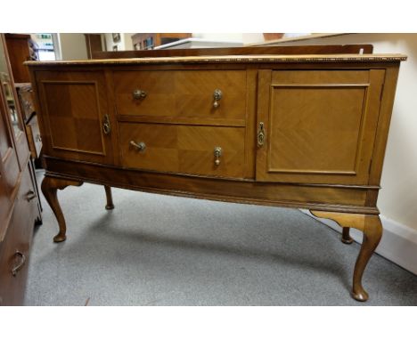 Mahogany 2 door 2 draw bow fronted sideboard on Queen Anne legs