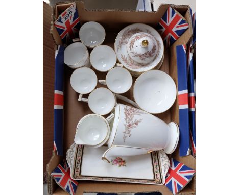 Minton Bedford part coffee set to include cans, teapot, saucers together with Wedgwood Clio pin tray (16)