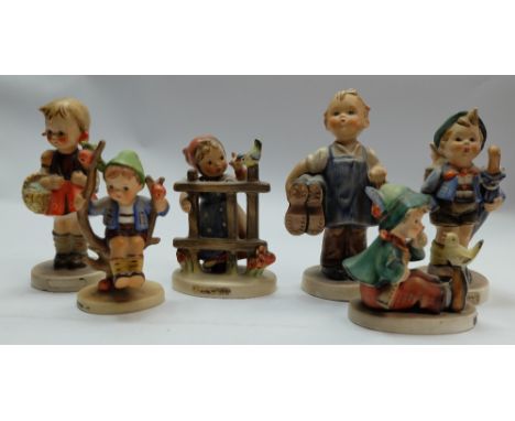 A collection of Goebel small figures of children playing (6)