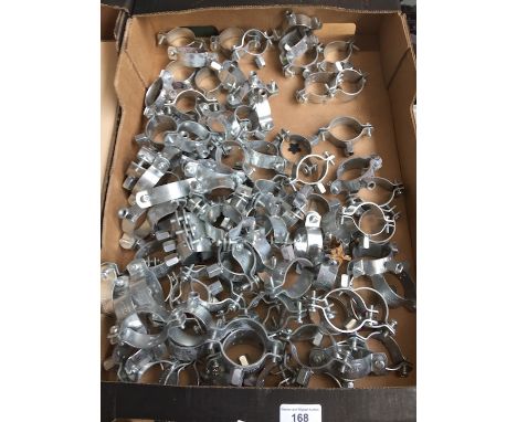 100 Euroclip pipe clips  
