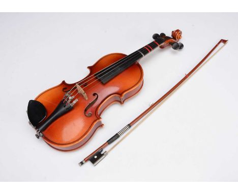 Violin / Bows / Accessories, small violin ¼ size good condition with bow and in green hard case (needs attention) together wi