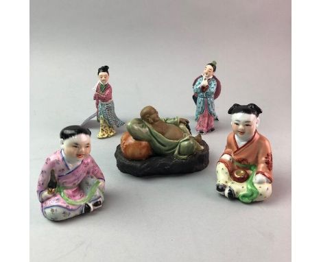 FIVE SMALL CHINESE CERAMIC FIGURES