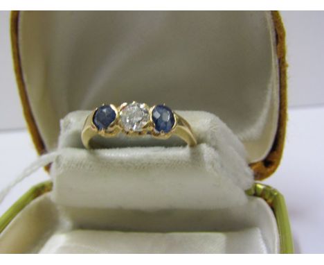 VINTAGE 18ct YELLOW GOLD 3 STONE SAPPHIRE &amp; DIAMOND RING, central diamond approx 0.4ct, set with good colour sapphire to 