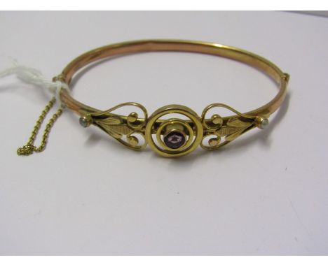 VINTAGE GOLD HINGED BANGLE SET WITH CENTRAL AMETHYST and seed pearls 