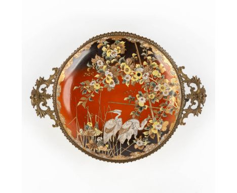 A Japanse bowl, bronze mounted, decorated with herons and flowers. Probably Meji. 19th century.&nbsp;Dimensions: (L:39 x W:51