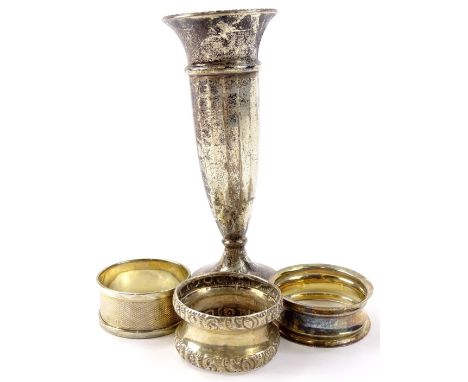 Various silver, to include an Elizabeth II stem vase, of trumpet outline, on circular foot, Birmingham 1956, 14cm high, three