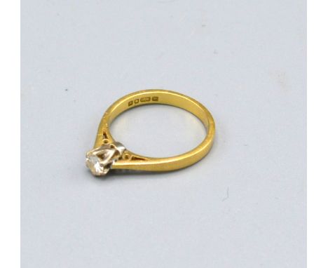 An 18ct. Gold Solitaire Diamond Ring claw set, approximately 0.25ct., 2.3gms, ring size I 