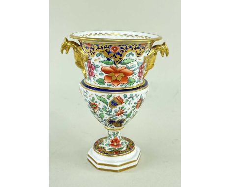 RARE SWANSEA PORCELAIN GRYPHON HANDLED VASE circa 1815-1817, campana shaped, having a flared rim, centre shoulder, the slende