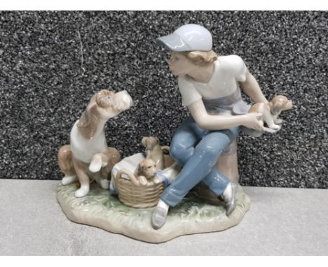 Lladro figure 5376 this ones mine, with original box