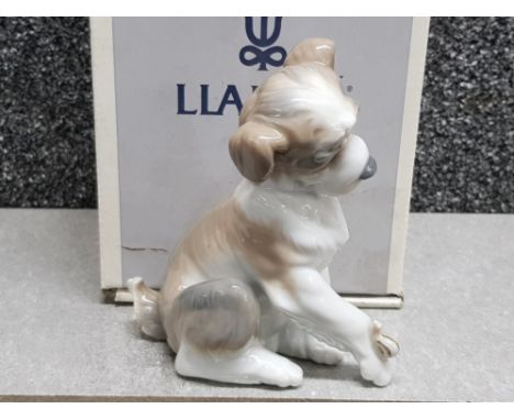 Lladro figure 6211 new friend with original box