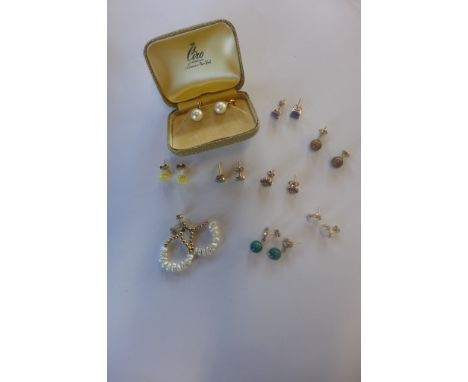 Nina pairs of 9ct and 14ct earrings, all stone set including opals, amethyst etc 