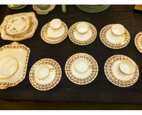 CAULDON TEA SERVICE. Cauldon tea service and some Tuscan
