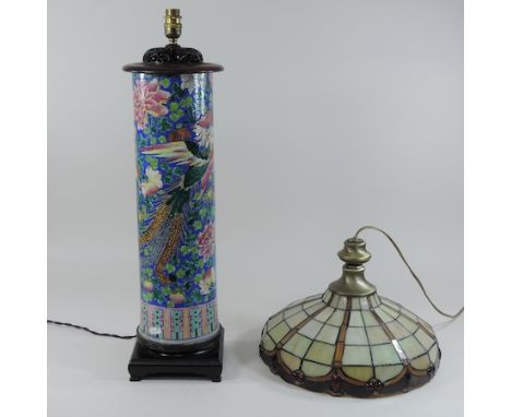 A Chinese porcelain table lamp, 62cm tall, together with a Tiffany style light shade