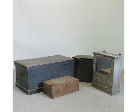 A pine trunk together with other pine items 