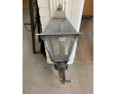 A large vintage gas lamp. NO RESERVE