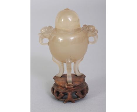 A 20TH CENTURY CHINESE MINIATURE AGATE TRIPOD CENSER & COVER, together with a fitted wood stand, 2.75in high overall, the cen