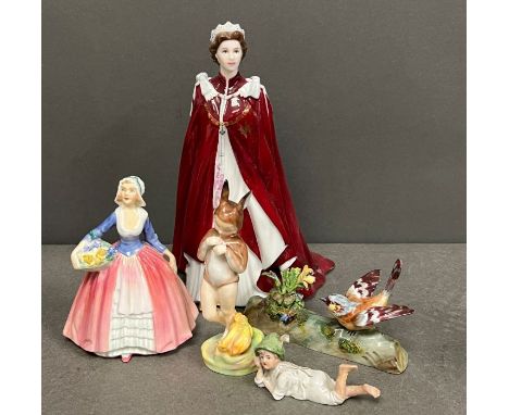 A selection of Royal Doulton, Royal Worcester and Crown bone china 