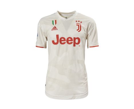Cristiano Ronaldo - Juventus F.C. Cristiano Ronaldo - Juventus F.C.  - Stagione 2019-2020 Maglia gara away Adidas, a maniche 